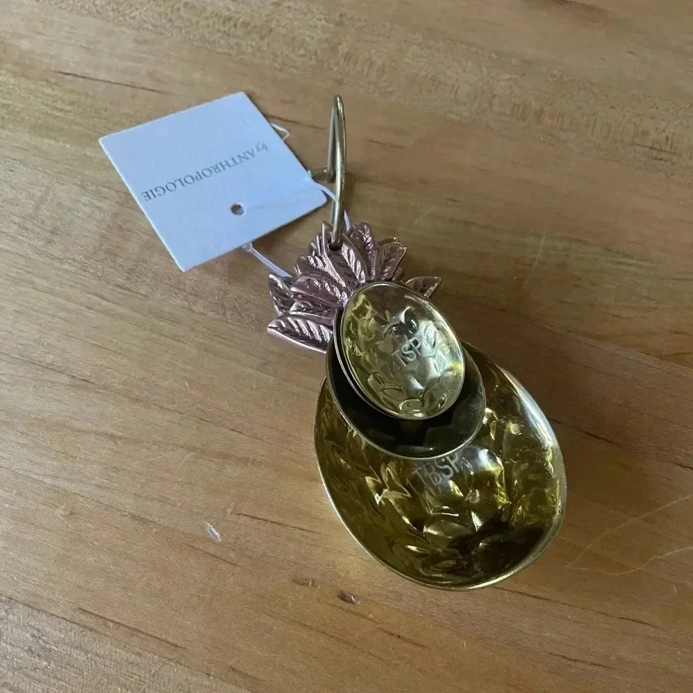 NWT Anthropologie Brass Pineapple Measuring Spoons